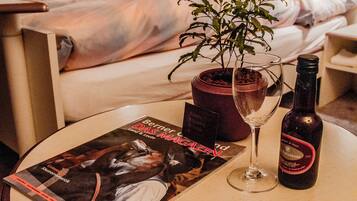 双人房 | 1 多间卧室、迷你吧、客房内保险箱、免费 WiFi