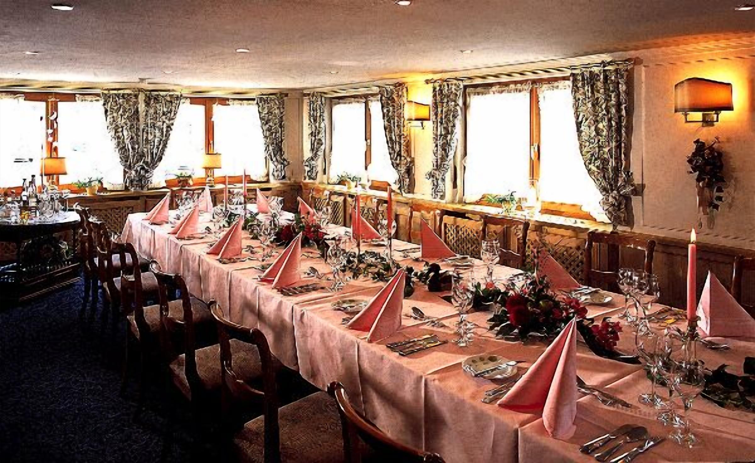 Banquet hall