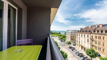 Doppelzimmer, Balkon | Hochwertige Bettwaren, Schreibtisch, kostenloses WLAN, Bettwäsche