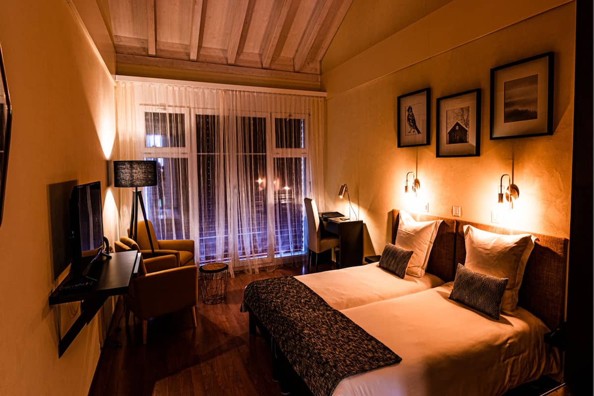 deluxe double or twin room | room amenity