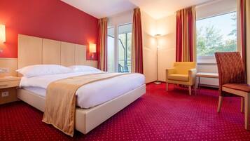 Chambre Standard, balcon | 1 chambre, coffres-forts dans les chambres, bureau, lits bébé (gratuits)