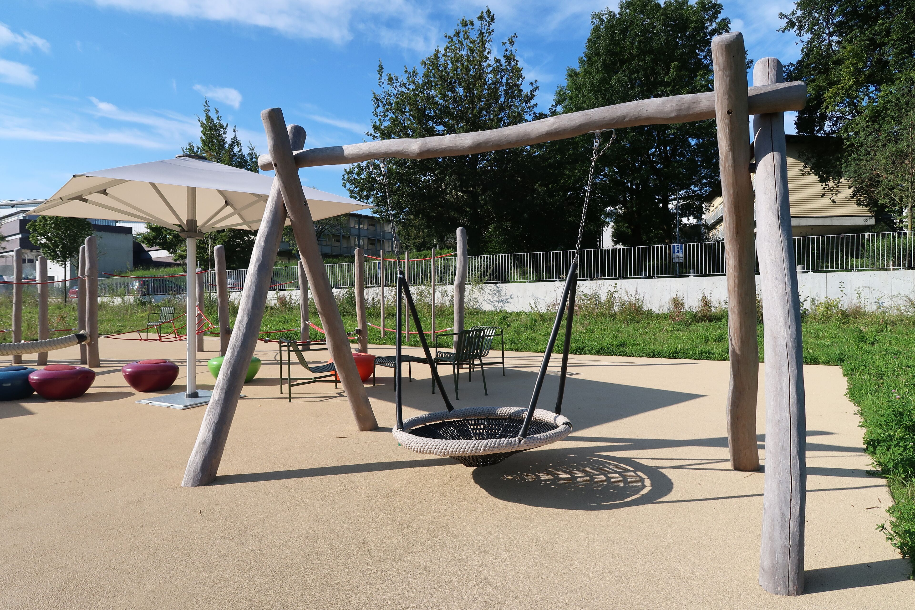 children’s play area – outdoor
