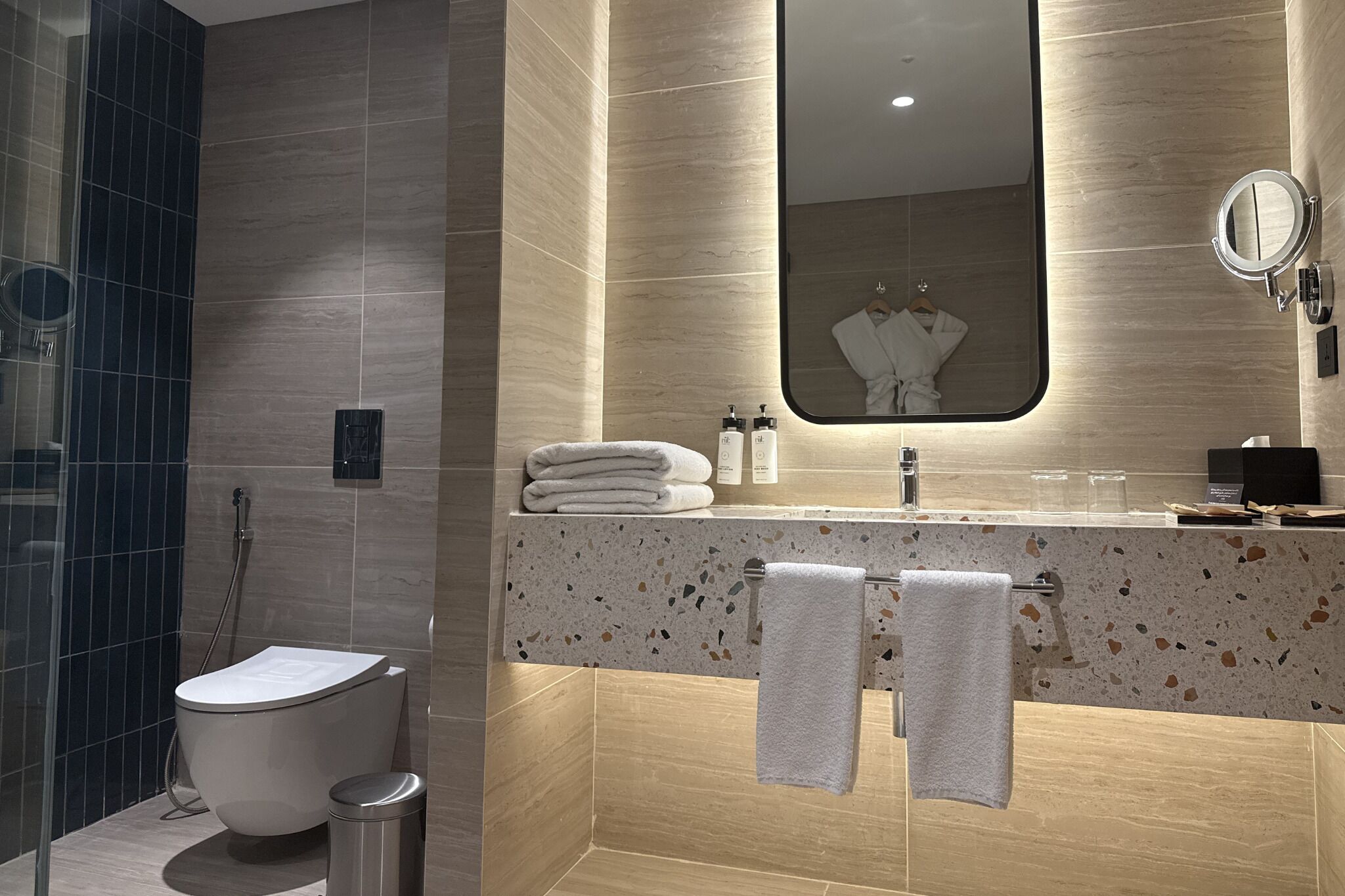 Duplex, 1 Bedroom, Sea View (Suite) | Bathroom | Shower, rainfall showerhead, eco-friendly toiletries, hair dryer