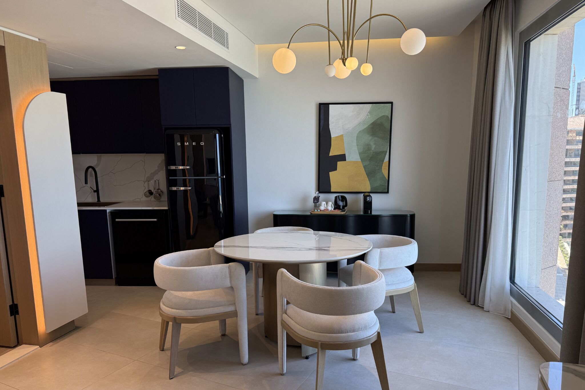 Suite (Beirut) | Spiseområde på rommet