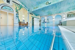 Exercise/lap pool - Hotel Zugspitze (Garmisch-Partenkirchen)
