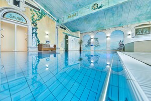 小型健身游泳池