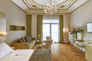 Literie de qualité supérieure, coffres-forts dans les chambres