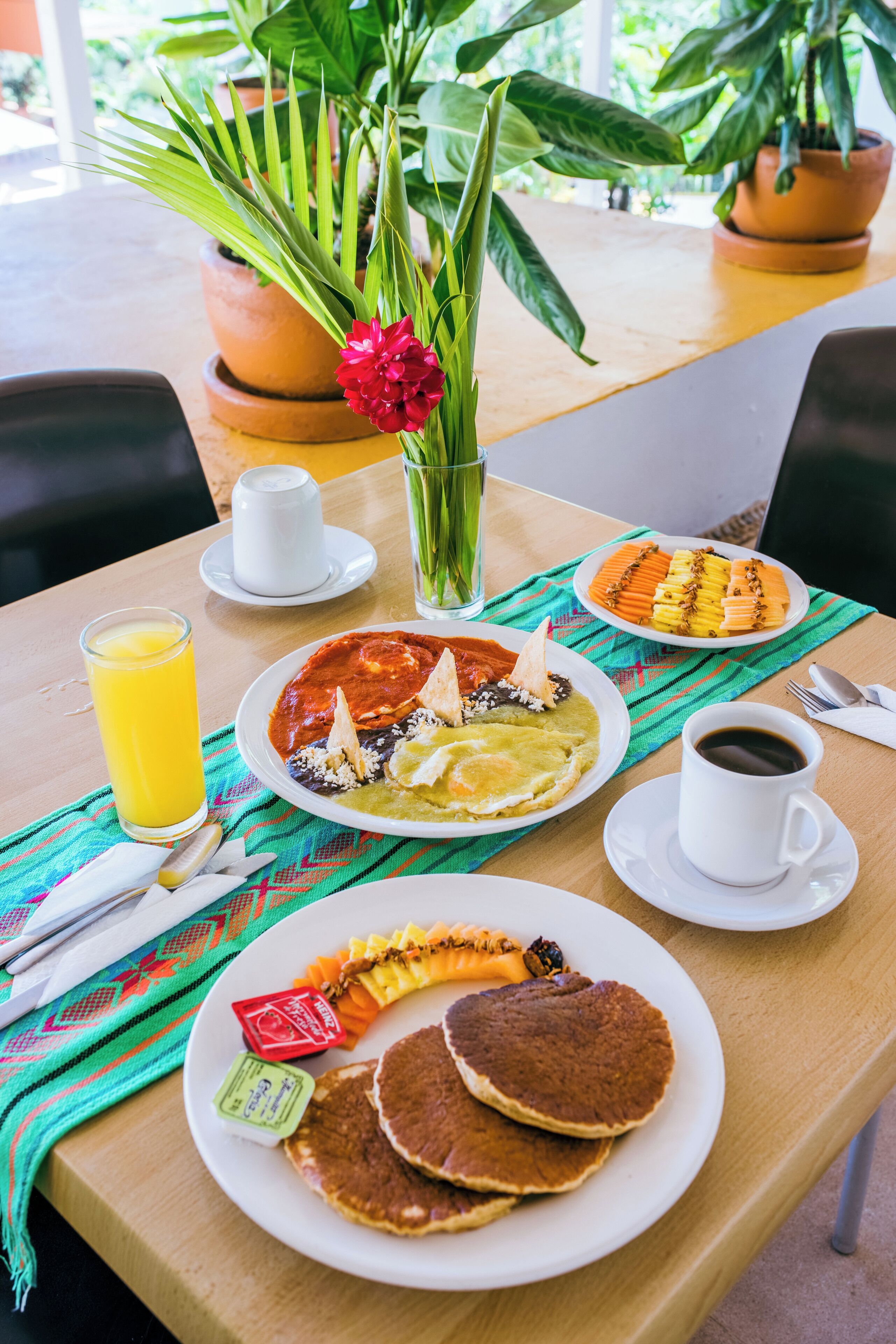 Tägliches großes Frühstück gegen Gebühr