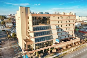 Exterior - The Atrium Resort, Virginia Beach by Vacatia (Virginia Beach)