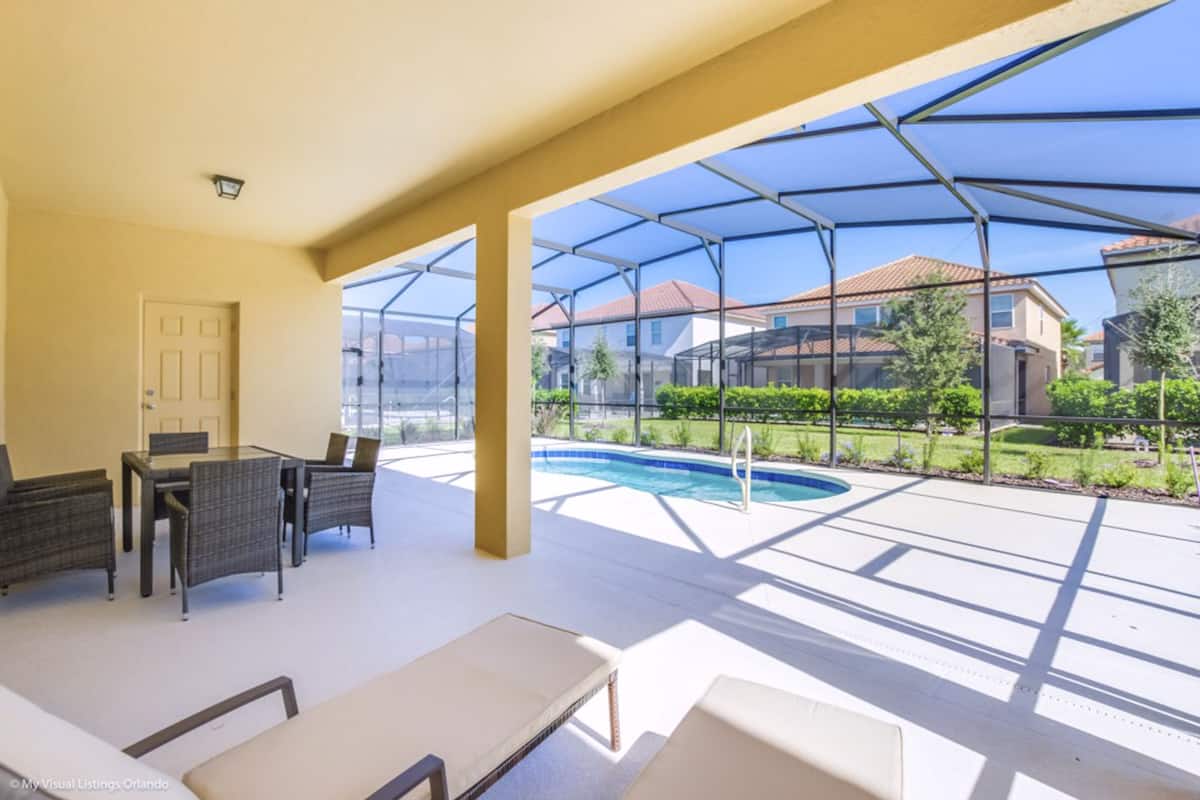 House, 5 Bedrooms, Private Pool | View from room