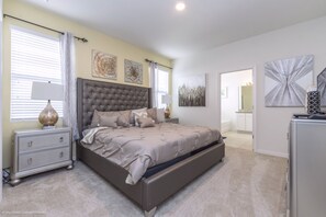 Hus - 5 sovrum - privat pool | Strykjärn/strykbräda, barnsängar, extrasängar och gratis wi-fi