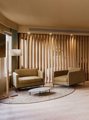 1 Schlafzimmer, Allergikerbettwaren, Daunenbettdecken, Minibar