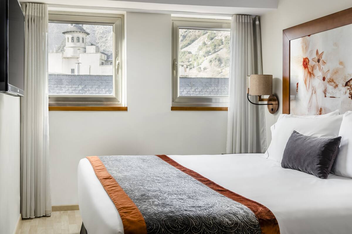 1 bedroom, minibar, in-room safe, desk