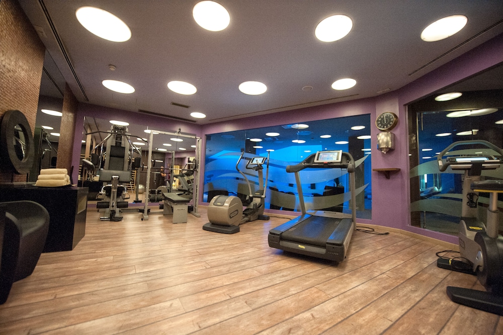 Grand Plaza Hotel & Wellness by null