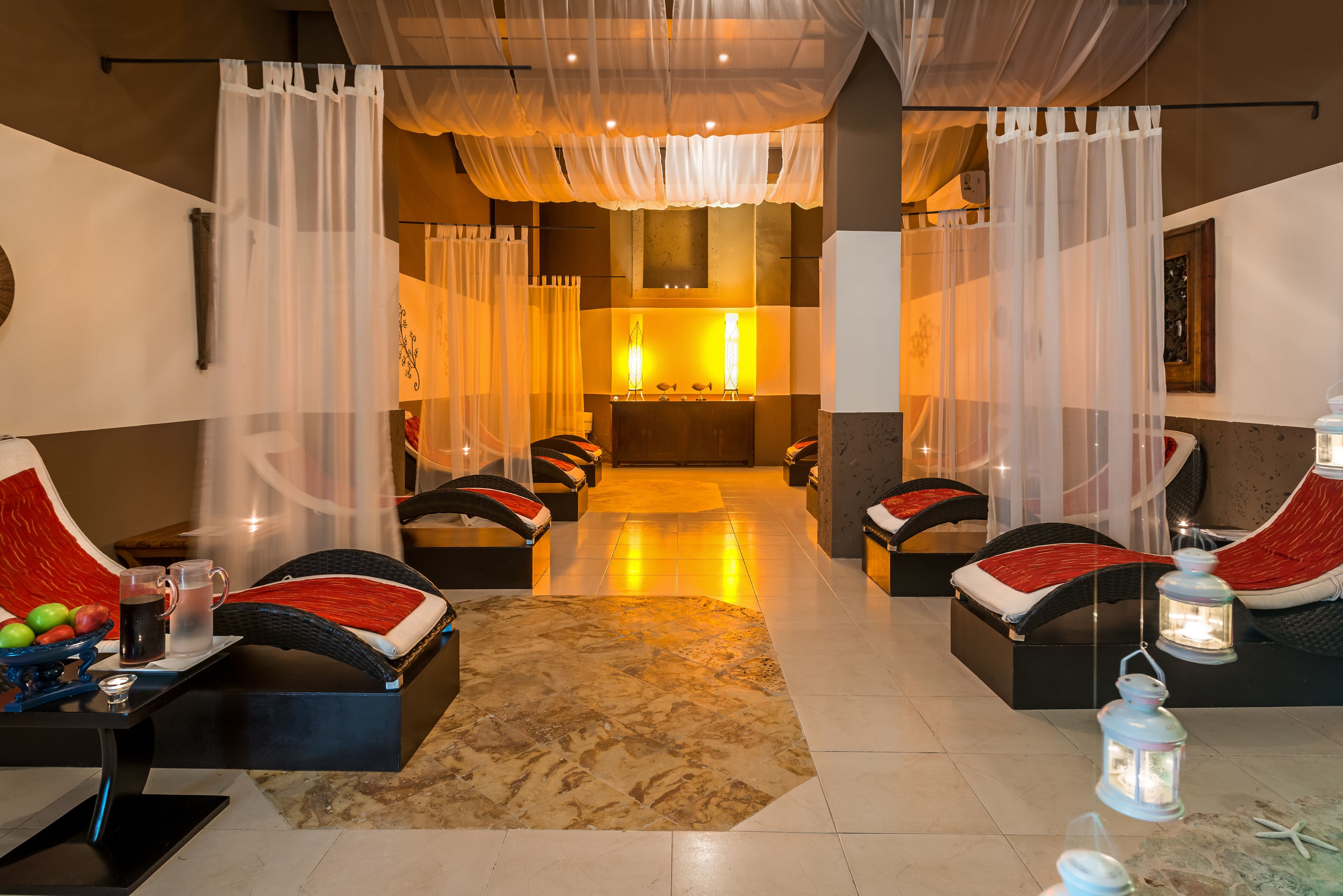 Ruang perawatan pasangan, sauna, hot tub, ruang uap, dan perawatan tubuh