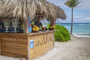 Bar sur la plage