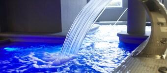 滑雪广场养生酒店