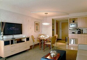 Suite | Coin séjour