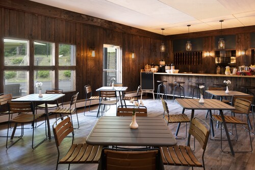 Roaring Brook Ranch Resort