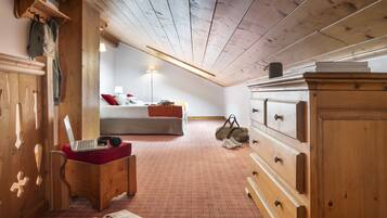 Huoneisto, 3 makuuhuonetta | Silitysrauta/-lauta, ilmaiset vauvansängyt, ilmainen Wi-Fi