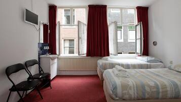 ห้องทริปเปิล, เตียงเดี่ยว 3 เตียง | เตียงเสริม/เปล, Wi-Fi ฟรี, ผ้าปูที่นอน