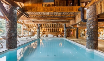 Piscine couverte