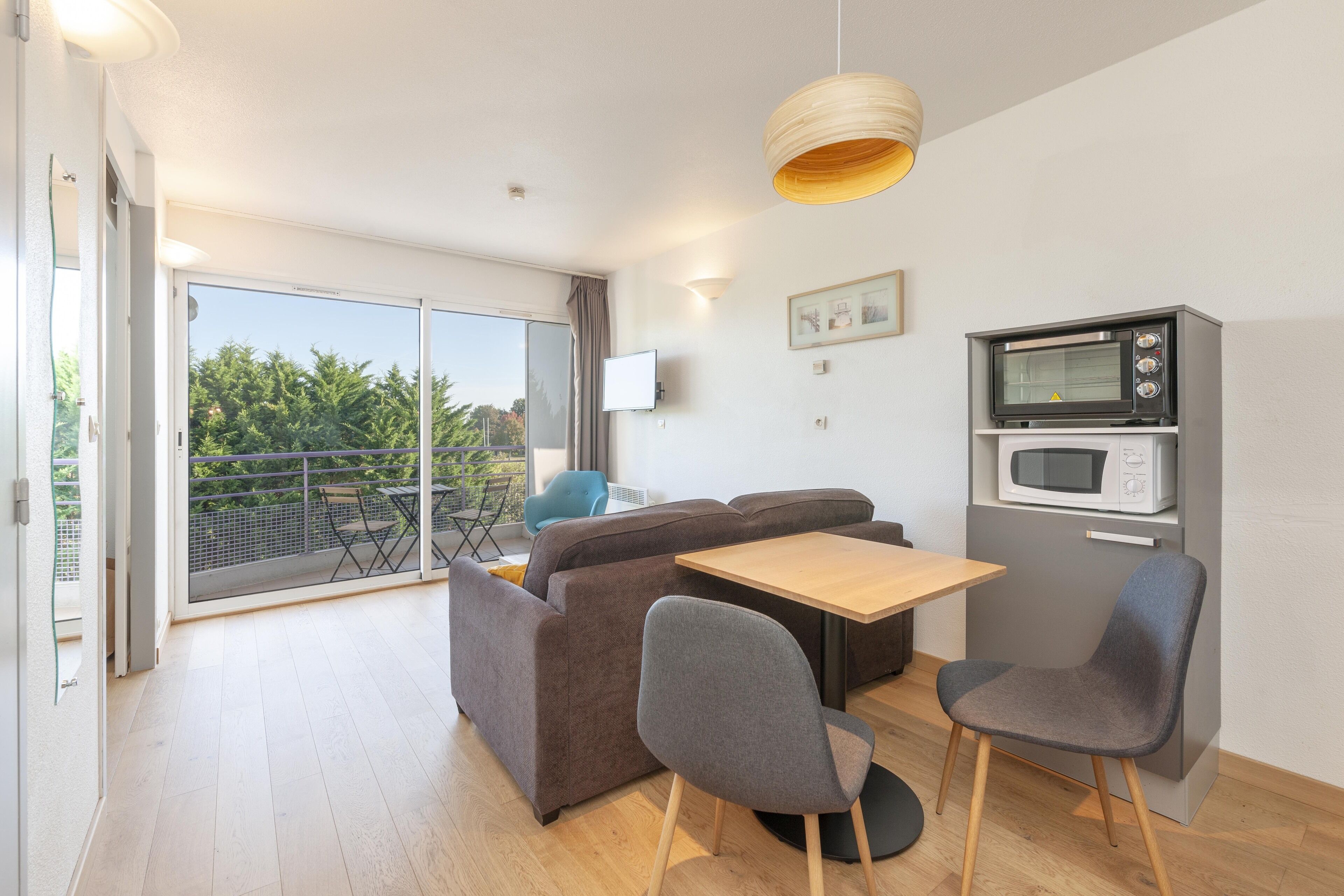 Kamar Superior (2 Adultes / 2 Adults) | Area keluarga | TV