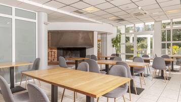 Daily buffet breakfast (EUR 12 per person)