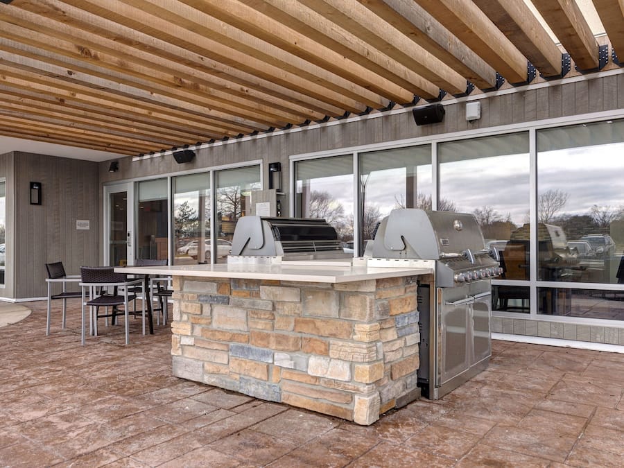 Aire de pique-nique/barbecue