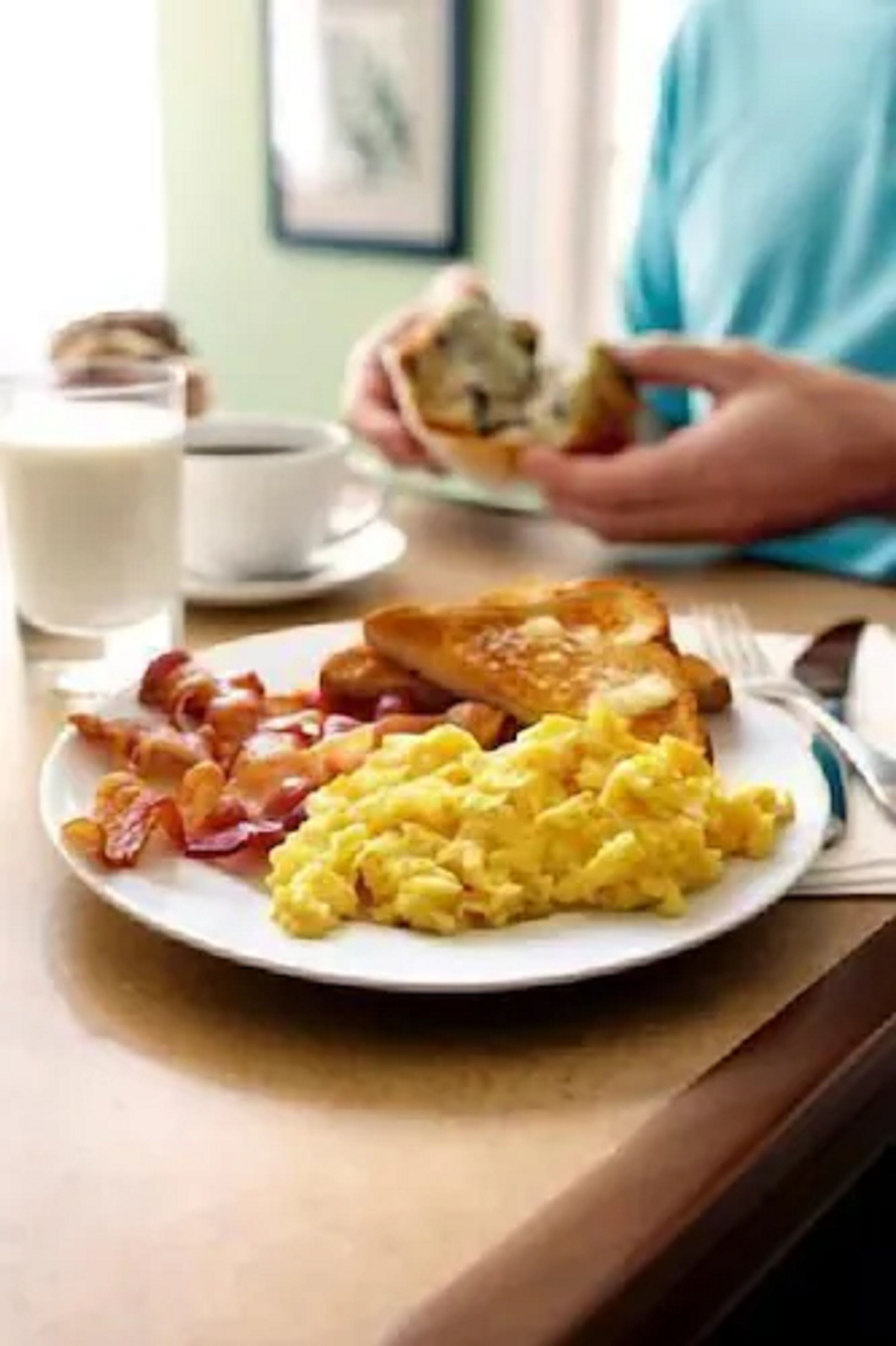 free daily continental breakfast