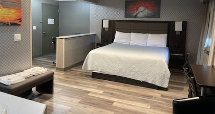 Red Carpet Inn Elmwood Park