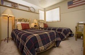 Condo, 3 Bedrooms (Gold) | 3 bedrooms, free wired internet