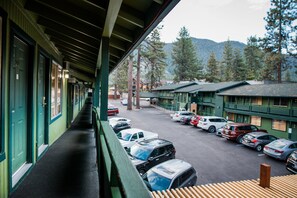 Deluxe Queen Room, 2 Queen Beds, Non Smoking | View from room