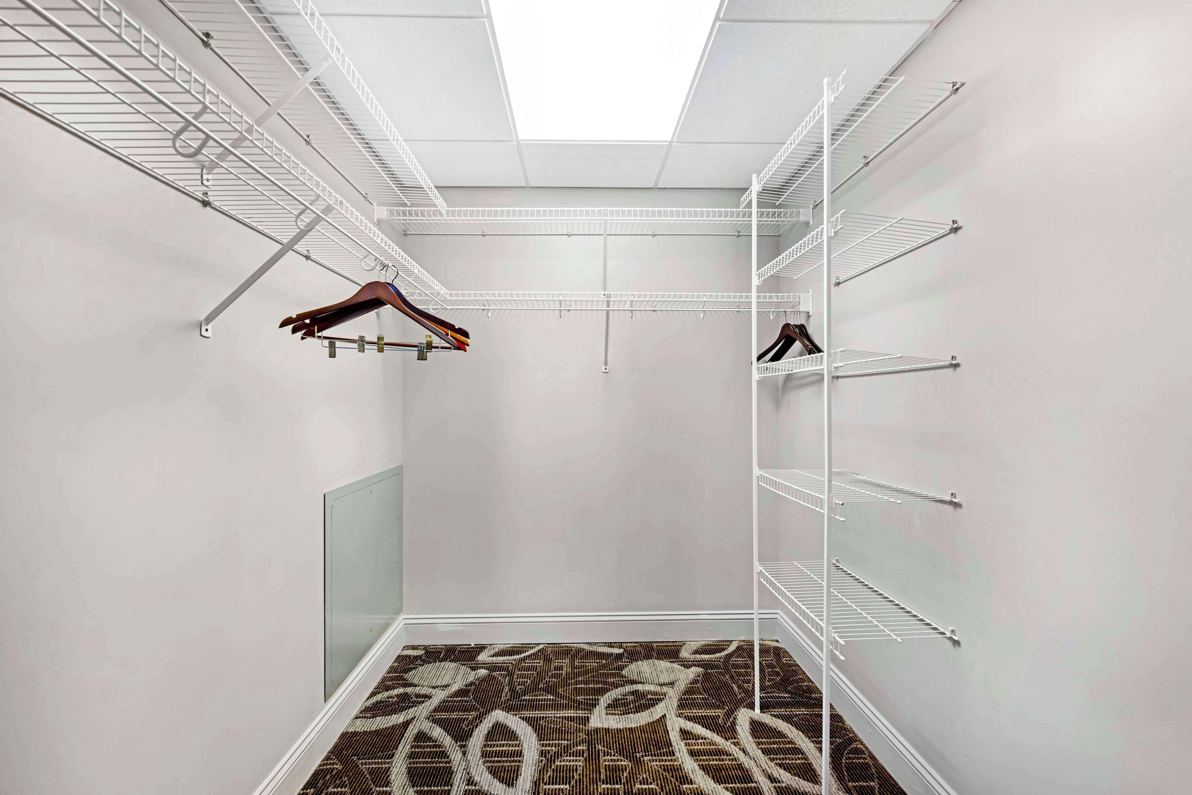 1 bedroom, laptop workspace, iron/ironing board, free wifi