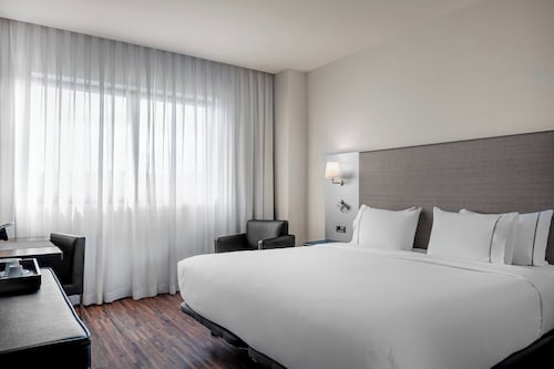 AC Hotel Gijón by Marriott (3)
