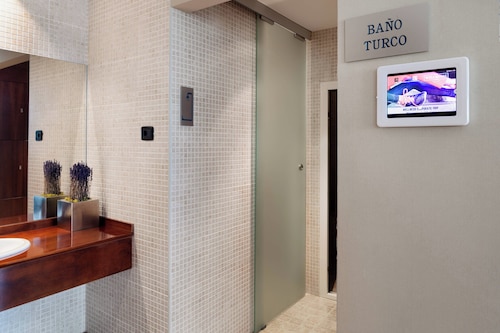 AC Hotel Gijón by Marriott (10)
