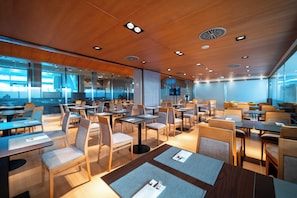 Daily buffet breakfast (EUR 17 per person)