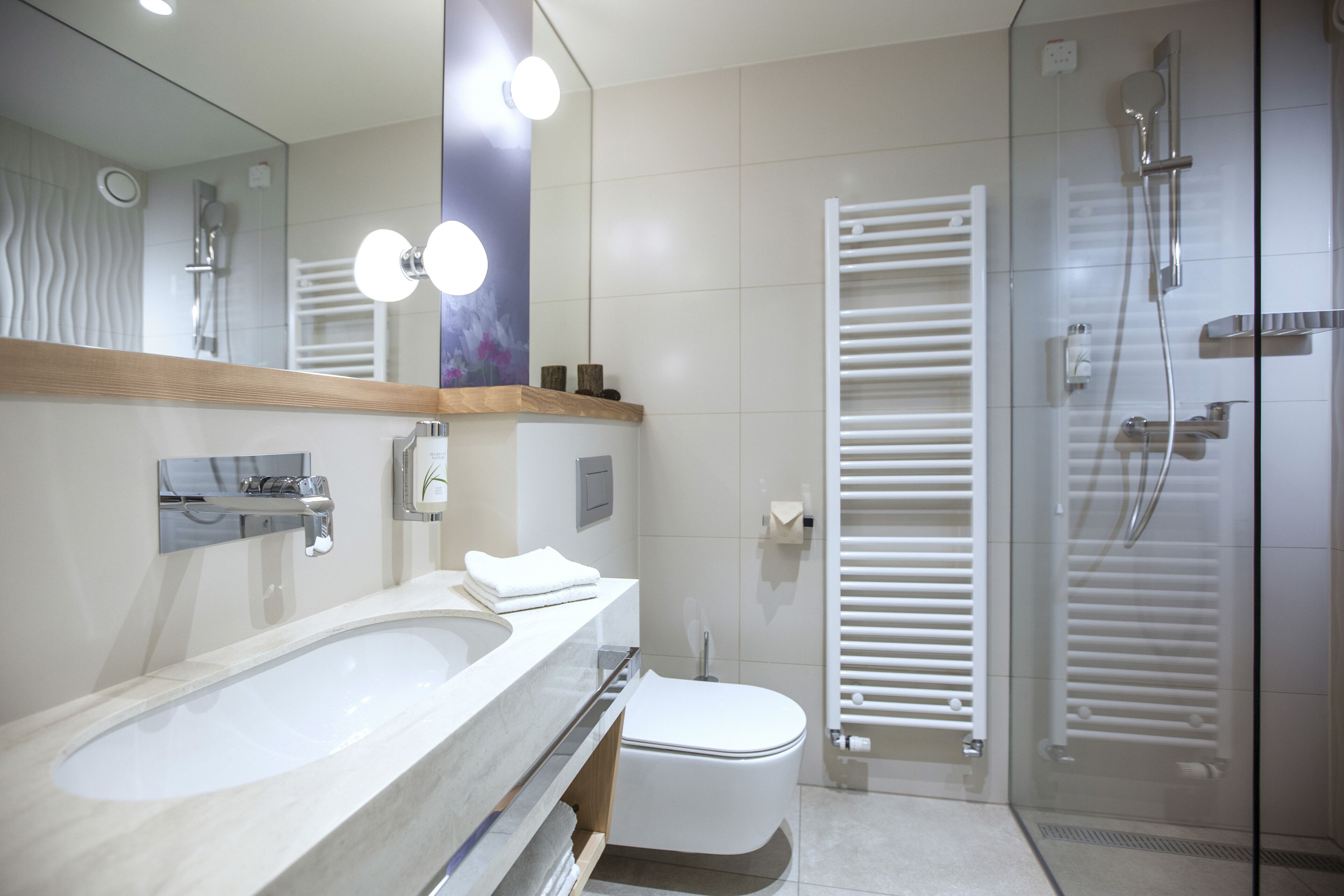 double room, balcony, lake view | bathroom | free toiletries, hair dryer, bathrobes, slippers