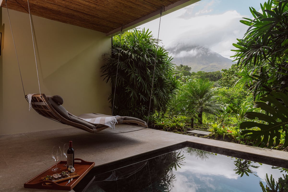 Private Pool Suite | Utsikt mot bergen