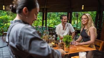 Lobby lounge, garden views, open daily