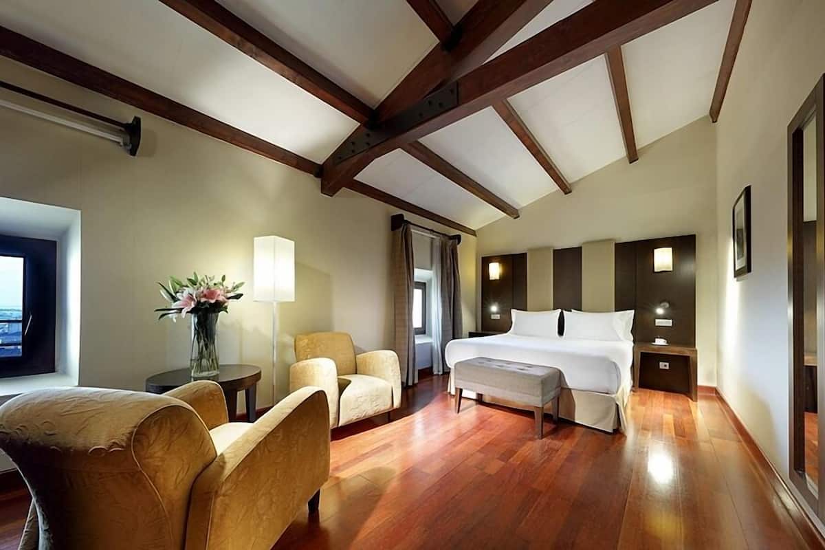 In-room safe, desk, blackout drapes, iron/ironing board