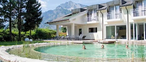 Piscina stagionale all'aperto