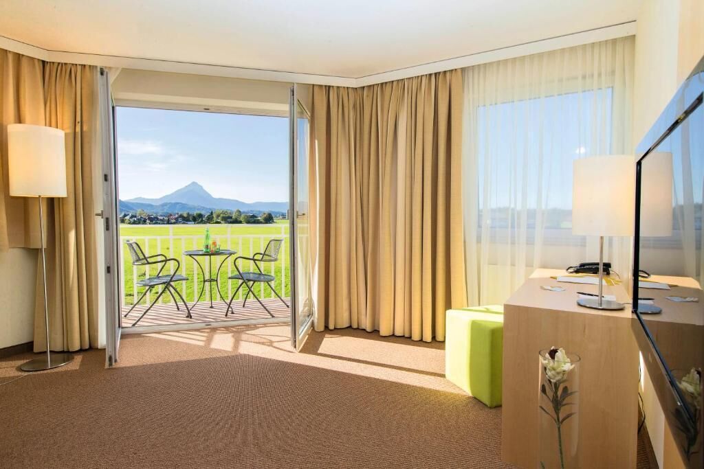 Suite júnior, balcó, vistes a la muntanya | Vista des de l'habitació