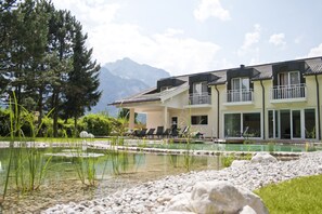 Außenpool (je nach Saison geöffnet)