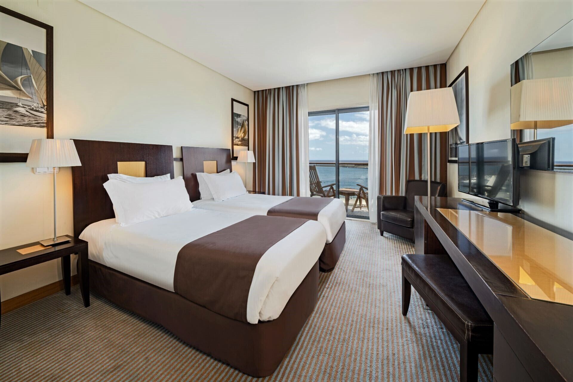 ダブルまたはツインルーム オーシャンビュー | ミニバー、セーフティボックス (室内)、デスク、ノートパソコン用作業スペース