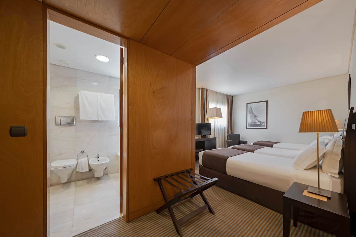 triple room, 1 bedroom | 1 bedroom, minibar, in-room safe, desk