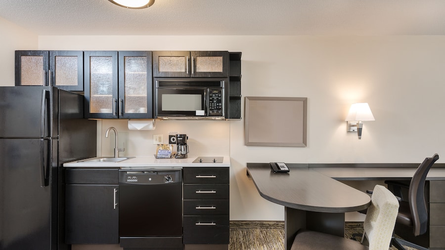 Candlewood Suites Washington Dulles Sterling by IHG