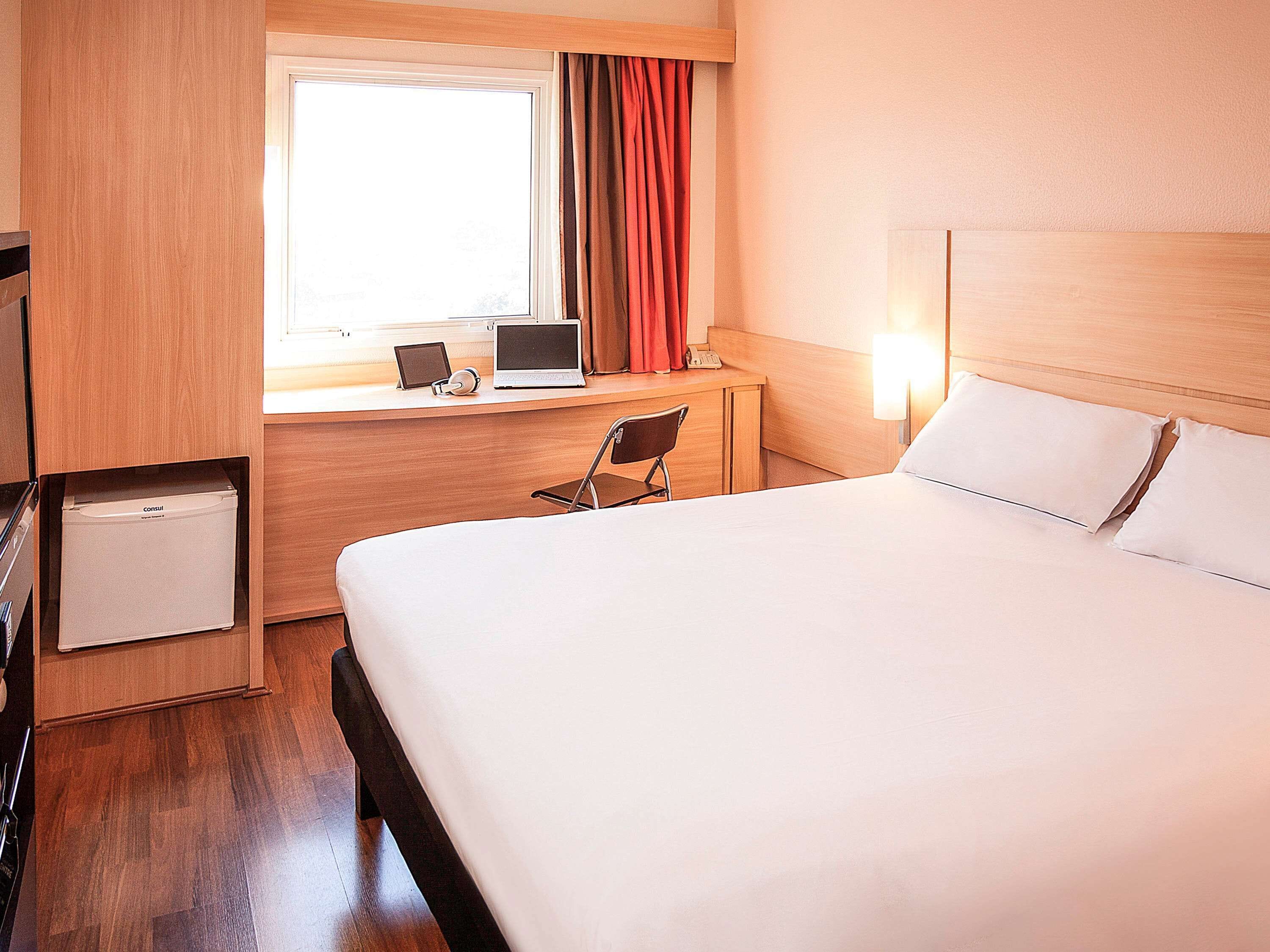 minibar, desk, blackout curtains, soundproofing