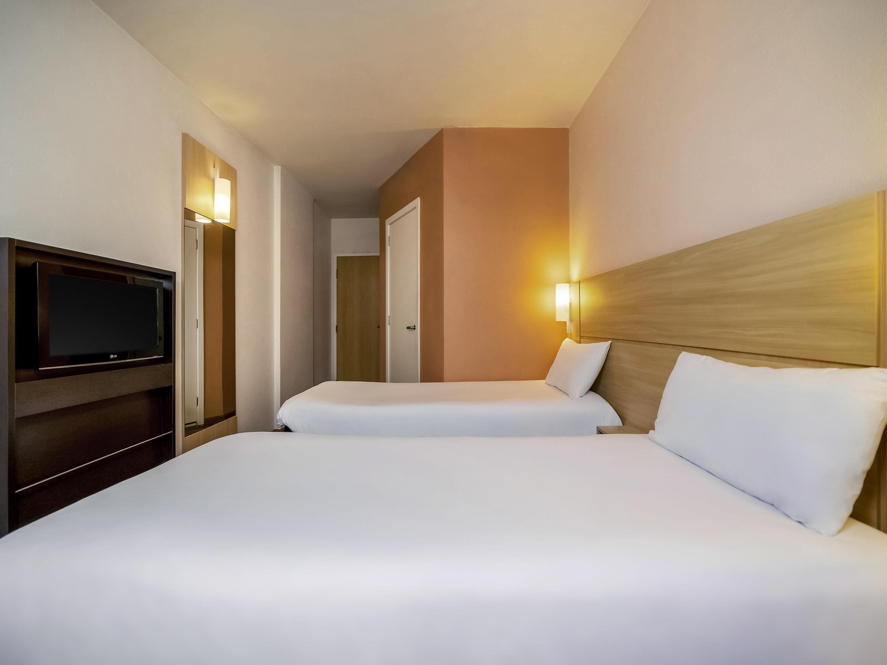 Zweibettzimmer, 2 Einzelbetten