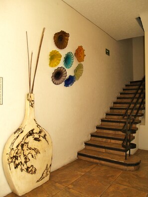 Hallway - Hotel And Suites Galeria (Morelia)
